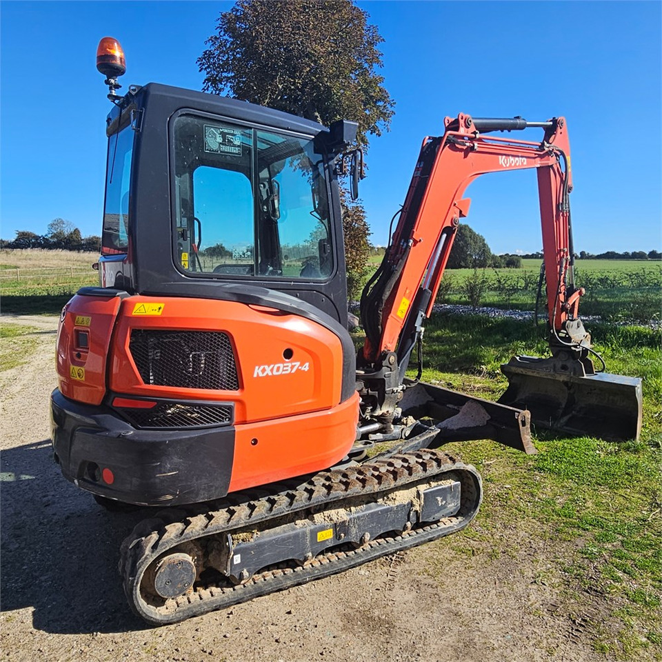 Kubota KX037-4 - 미니 굴삭기 : 사진 4 Kubota KX037-4 - 미니 굴삭기 : 사진 4