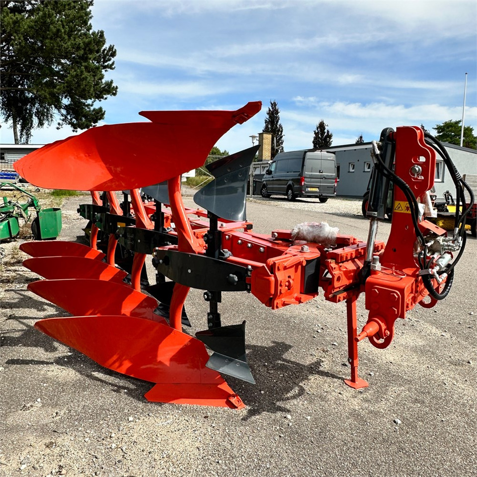 Kubota RM4005 V - 심토경운기 : 사진 2 Kubota RM4005 V - 심토경운기 : 사진 2