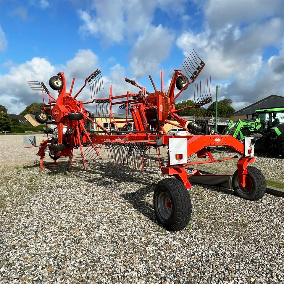 Kuhn GA8020 - 건초 및 목초 장비 : 사진 3 Kuhn GA8020 - 건초 및 목초 장비 : 사진 3