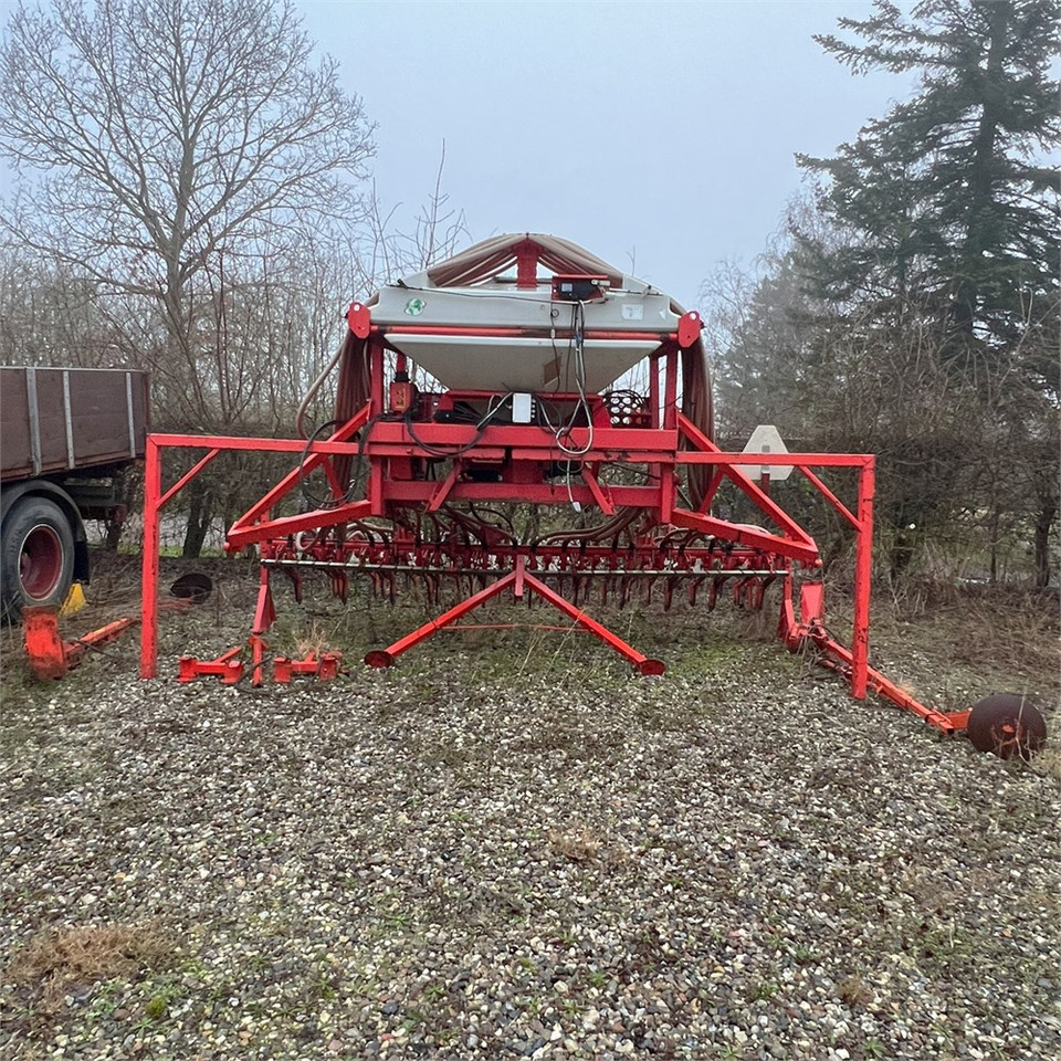 Kuhn Venta Ti - 파종 장비 : 사진 3 Kuhn Venta Ti - 파종 장비 : 사진 3