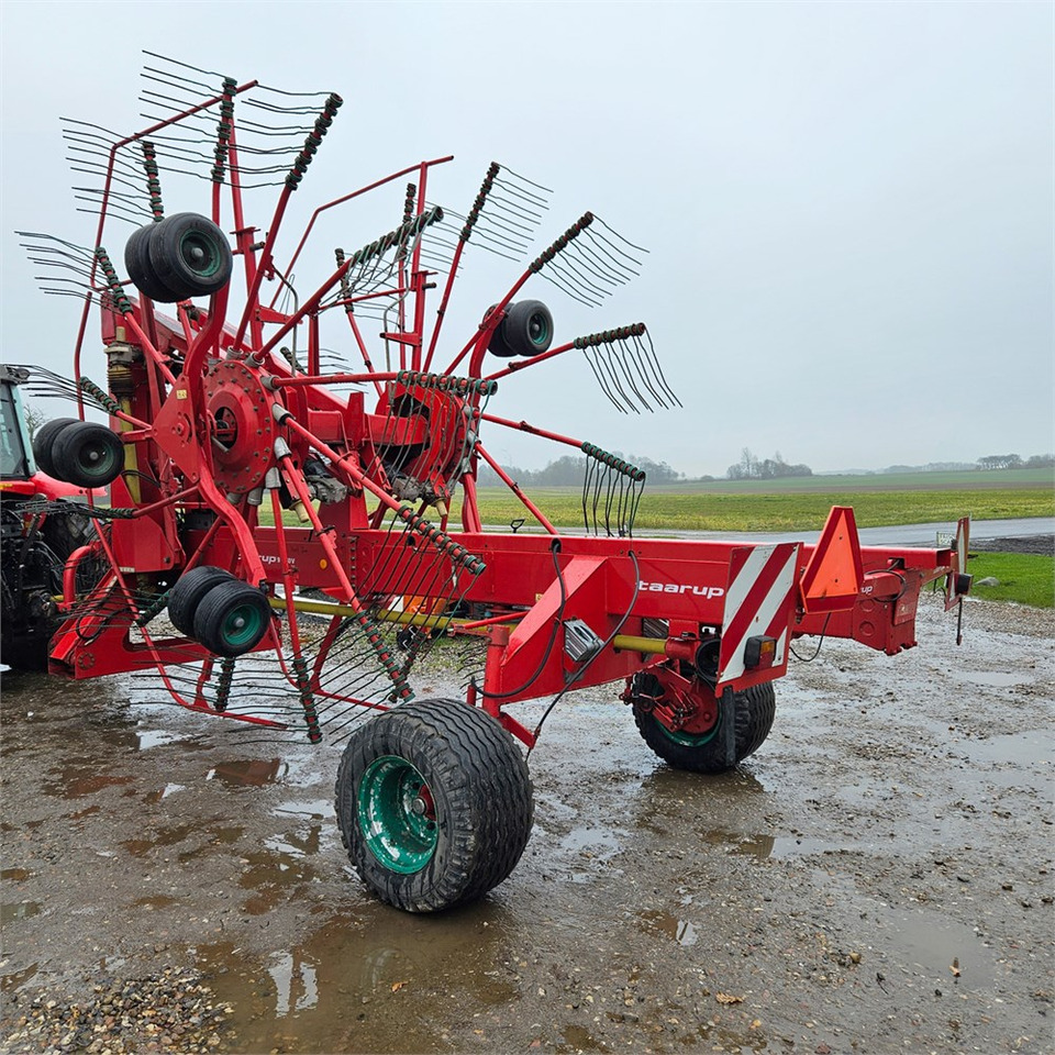 Kverneland Taarup 90150 V - 건초 및 목초 장비 : 사진 2 Kverneland Taarup 90150 V - 건초 및 목초 장비 : 사진 2