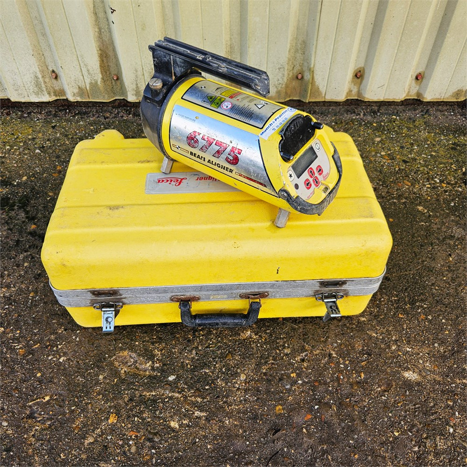 Leica 6775 - 건설장비 : 사진 2 Leica 6775 - 건설장비 : 사진 2