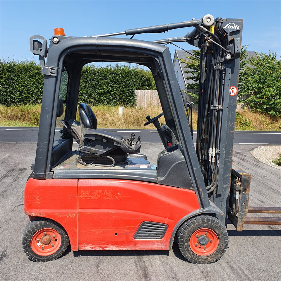 Linde H16 P-01 - 지게차 : 사진 3 Linde H16 P-01 - 지게차 : 사진 3