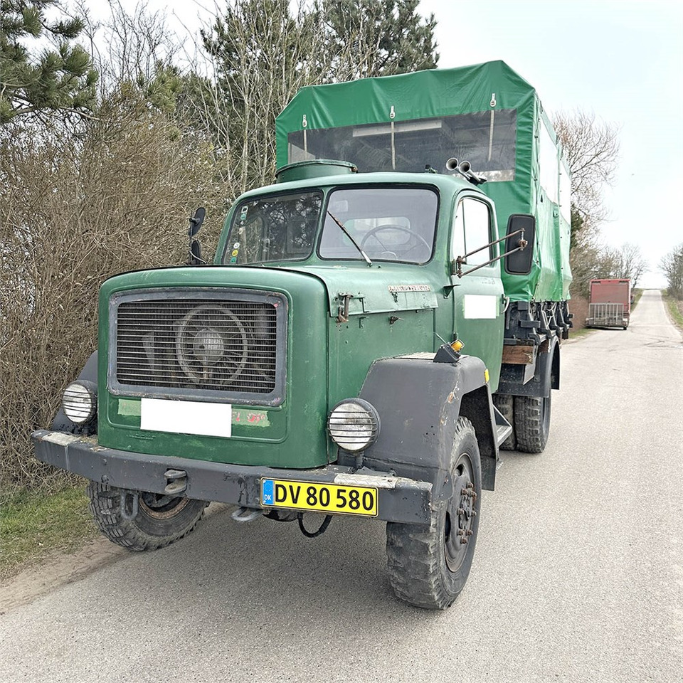 Magirus Deutz 125 A - 커튼사이더 트럭 : 사진 2 Magirus Deutz 125 A - 커튼사이더 트럭 : 사진 2