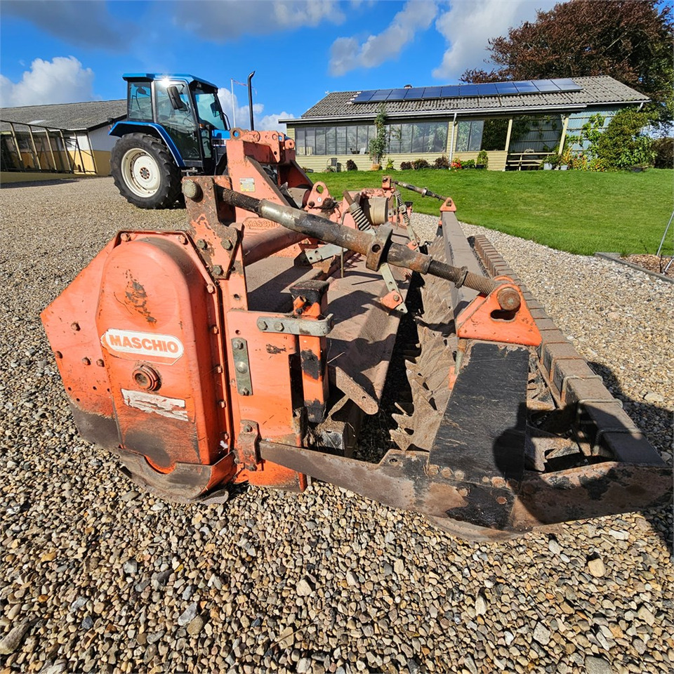 Maschio CB300 - 쟁기 : 사진 3 Maschio CB300 - 쟁기 : 사진 3