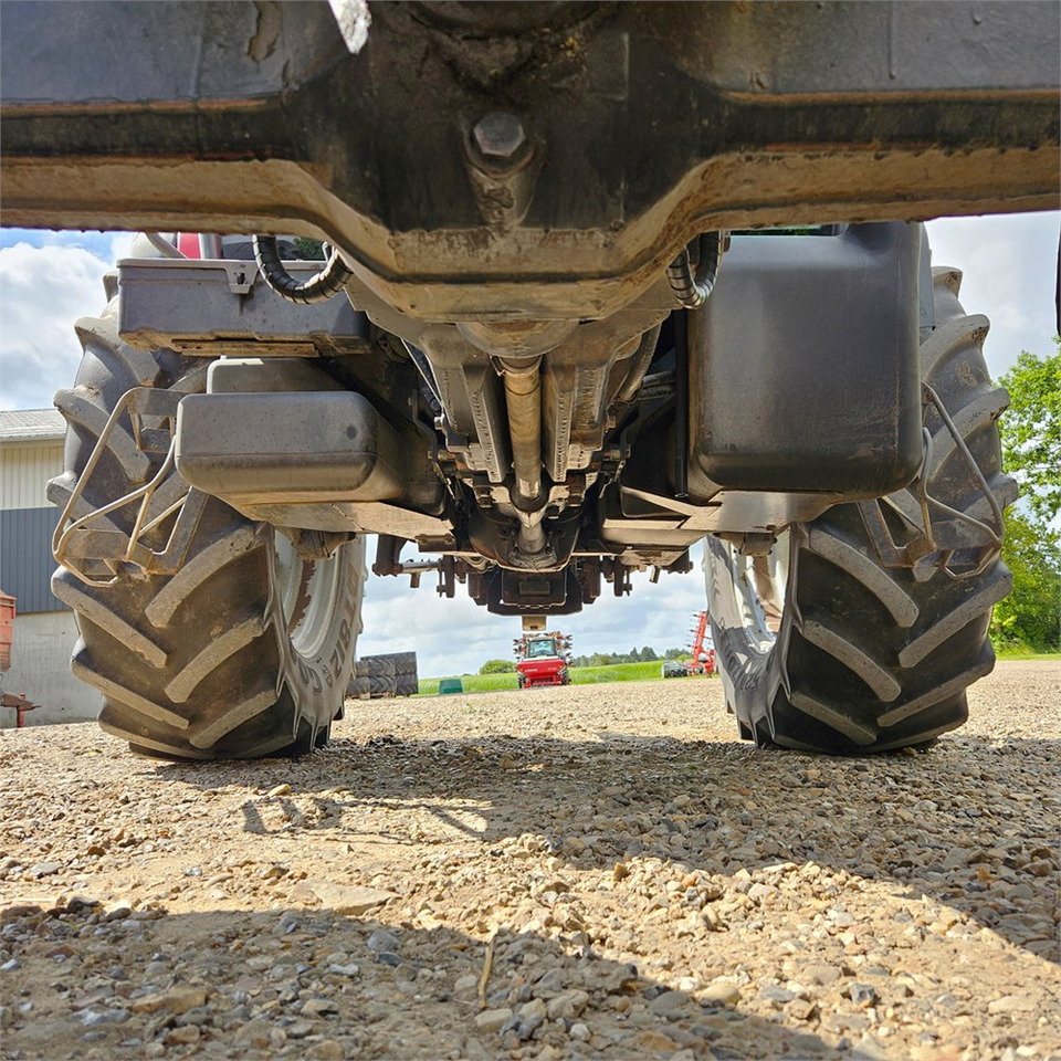 장궤형 트랙터 Massey Ferguson 4270 : 사진 40