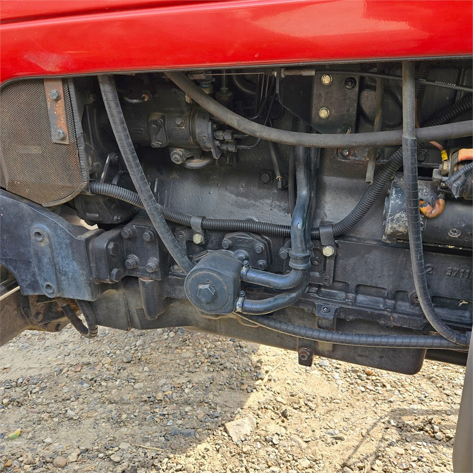 장궤형 트랙터 Massey Ferguson 4270 : 사진 37