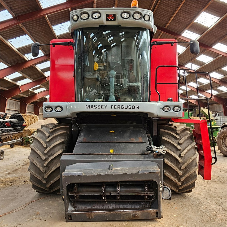 Massey Ferguson Centora 7282 - 콤바인 수확기 : 사진 4 Massey Ferguson Centora 7282 - 콤바인 수확기 : 사진 4