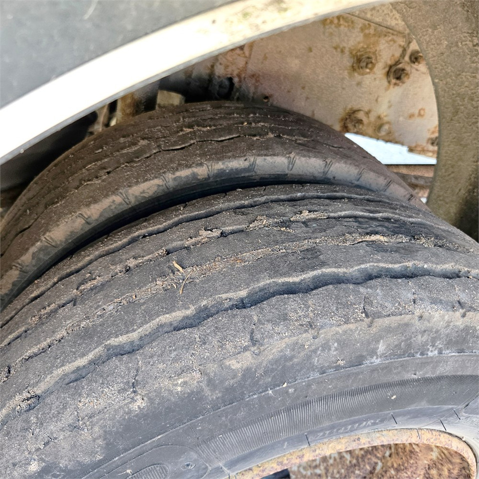 드롭사이드/ 플랫베드 트럭 Mercedes ATEGO 817 : 사진 33