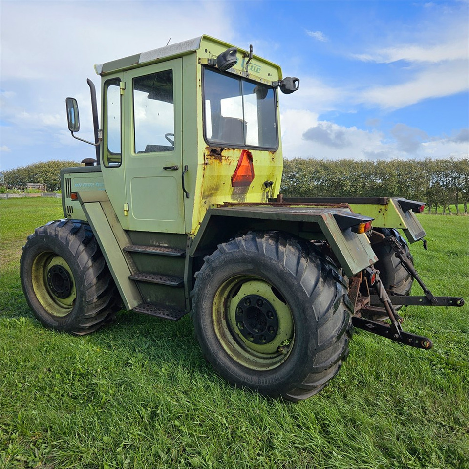 Mercedes Trac 900 Turbo - 장궤형 트랙터 : 사진 5 Mercedes Trac 900 Turbo - 장궤형 트랙터 : 사진 5