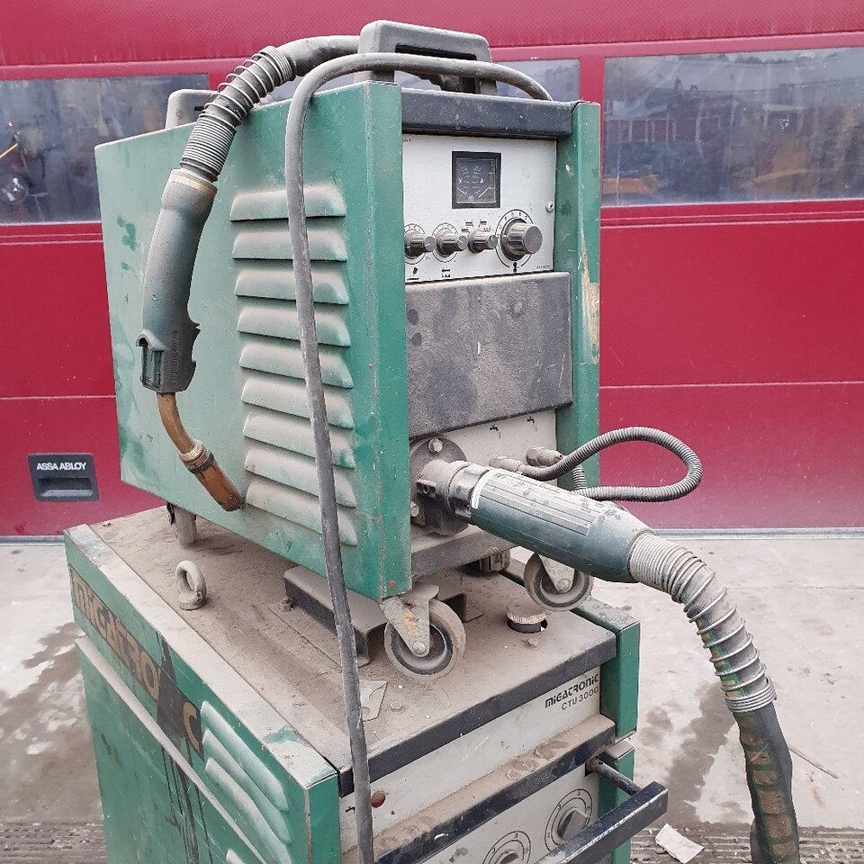 Migatronic CTU 3000 - 용접 장비 : 사진 3 Migatronic CTU 3000 - 용접 장비 : 사진 3