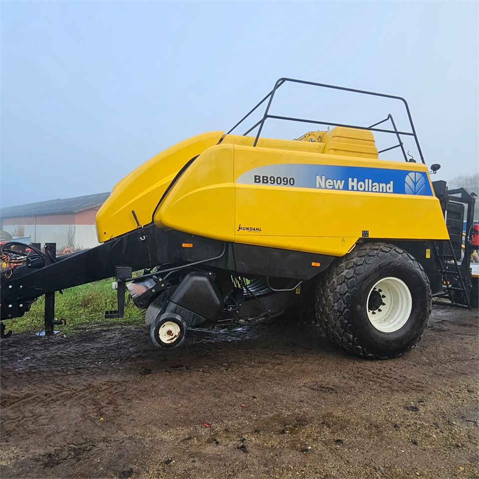 New Holland BB9090 - 건초 및 목초 장비 : 사진 1 New Holland BB9090 - 건초 및 목초 장비 : 사진 1
