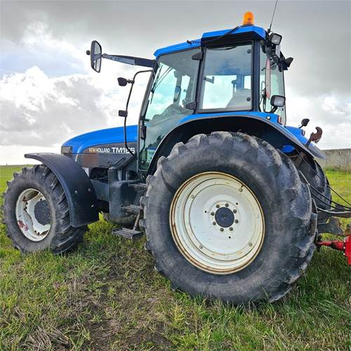 New Holland TM165 - 장궤형 트랙터 : 사진 3 New Holland TM165 - 장궤형 트랙터 : 사진 3