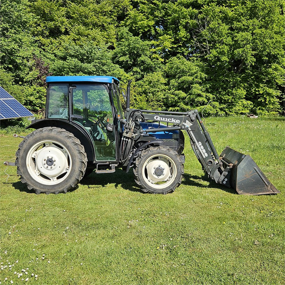 New Holland TN55D - 장궤형 트랙터 : 사진 2 New Holland TN55D - 장궤형 트랙터 : 사진 2