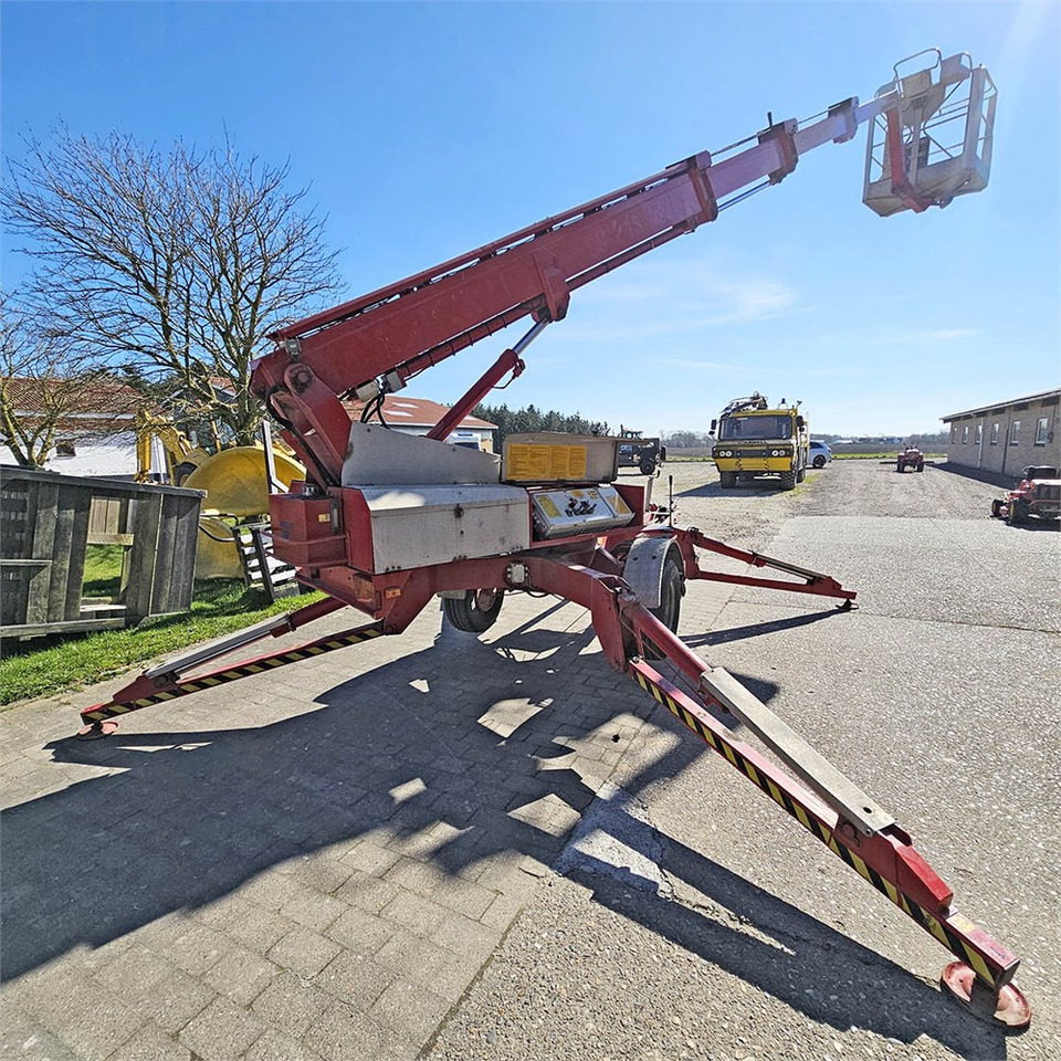 Omme 1650 EBZ - 견인식 붐 리프트 : 사진 4 Omme 1650 EBZ - 견인식 붐 리프트 : 사진 4