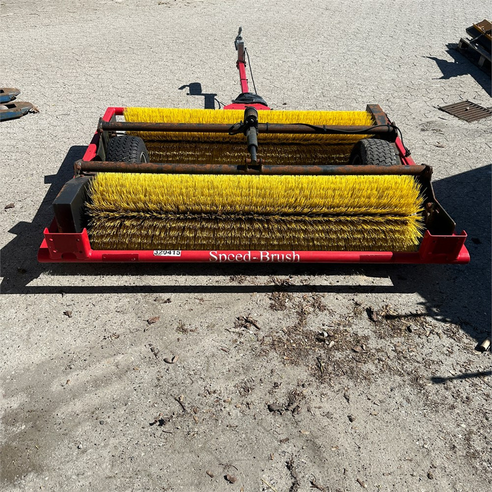 Redexim S-Brush - 정원 모어 : 사진 2 Redexim S-Brush - 정원 모어 : 사진 2