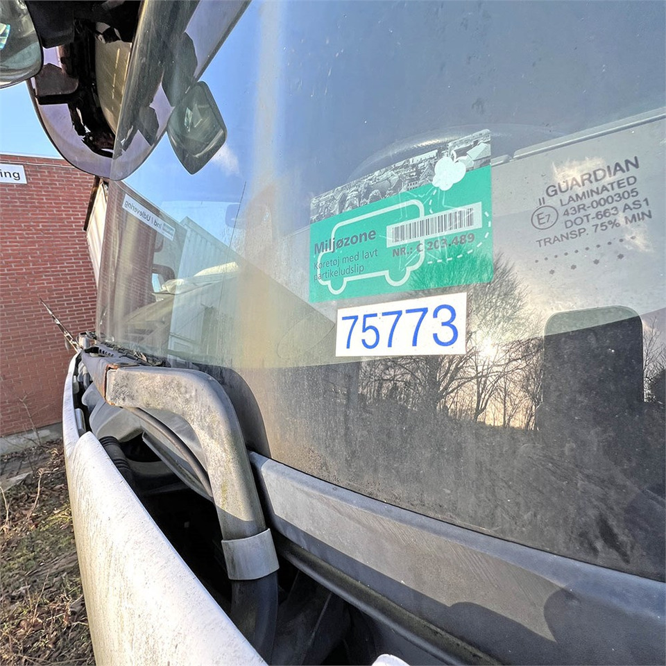 Renault 410 DXI Premimium - 캡 새시 트럭 : 사진 5 Renault 410 DXI Premimium - 캡 새시 트럭 : 사진 5