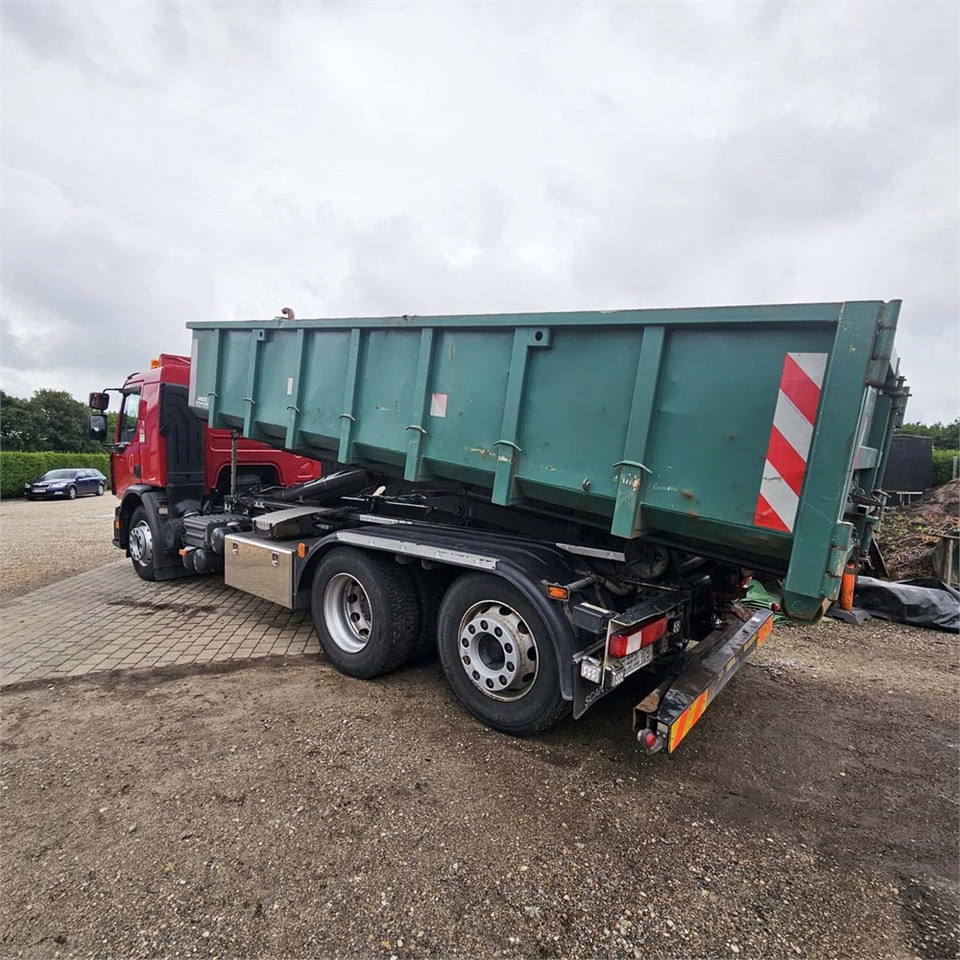 Renault D 26 Wide - 후크 리프트 트럭 : 사진 4 Renault D 26 Wide - 후크 리프트 트럭 : 사진 4