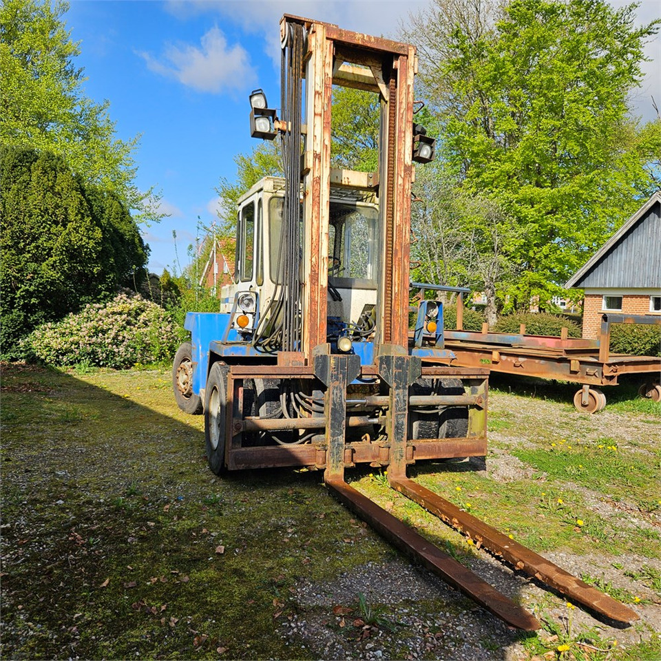 Svetruck 860 - 지게차 : 사진 3 Svetruck 860 - 지게차 : 사진 3