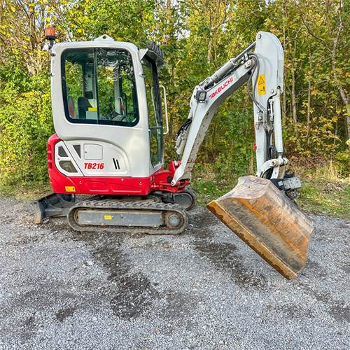 미니 굴삭기 Takeuchi TB2156 : 사진 11 미니 굴삭기 Takeuchi TB2156 : 사진 11