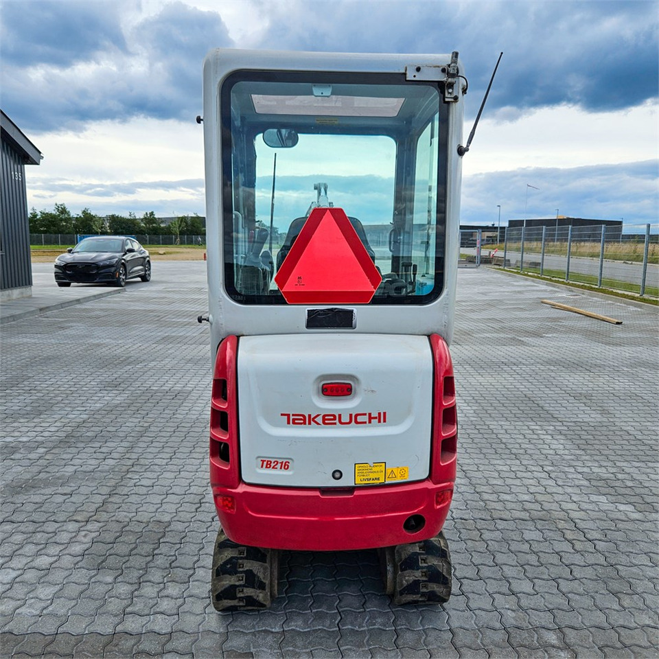 Takeuchi TB216 - 미니 굴삭기 : 사진 3 Takeuchi TB216 - 미니 굴삭기 : 사진 3