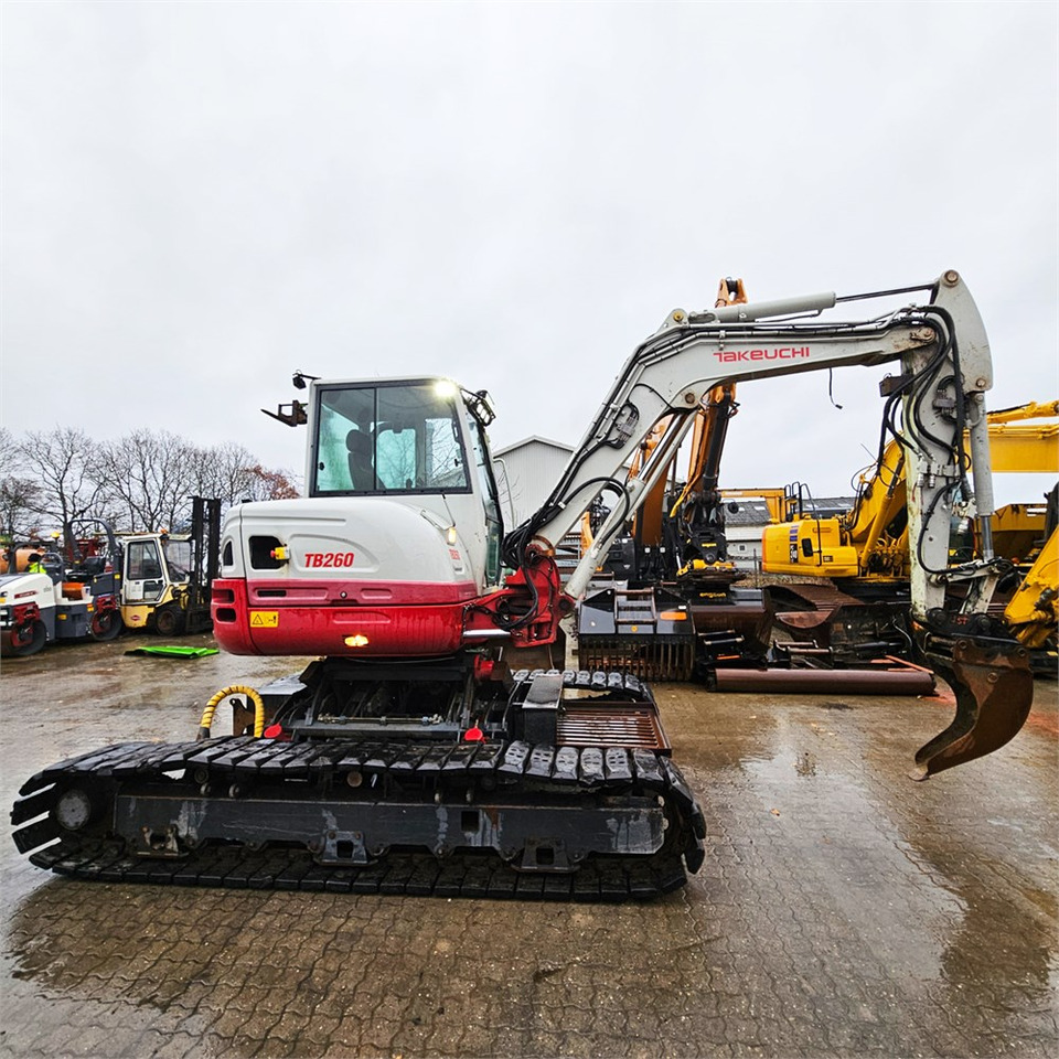Takeuchi TB260 - 크롤러 굴삭기 : 사진 3 Takeuchi TB260 - 크롤러 굴삭기 : 사진 3