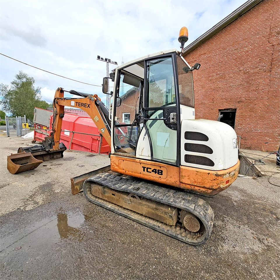 Terex TC48 - 미니 굴삭기 : 사진 3 Terex TC48 - 미니 굴삭기 : 사진 3
