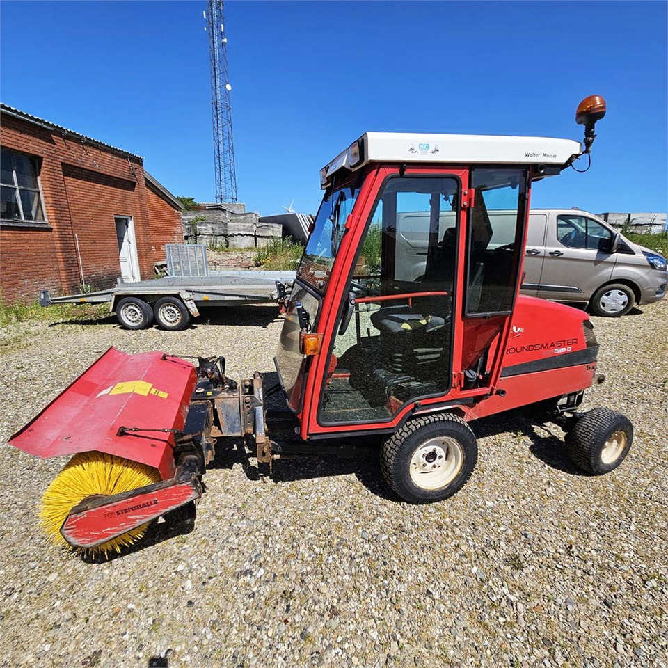 Toro Groundsmaster 228 D - 지자체/ 특수 차량 : 사진 1 Toro Groundsmaster 228 D - 지자체/ 특수 차량 : 사진 1