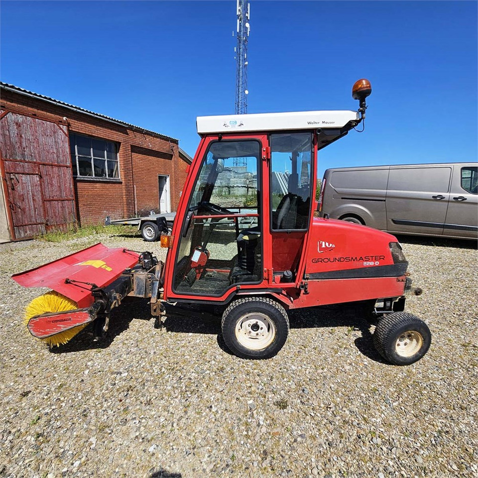 Toro Groundsmaster 228 D - 지자체/ 특수 차량 : 사진 5 Toro Groundsmaster 228 D - 지자체/ 특수 차량 : 사진 5