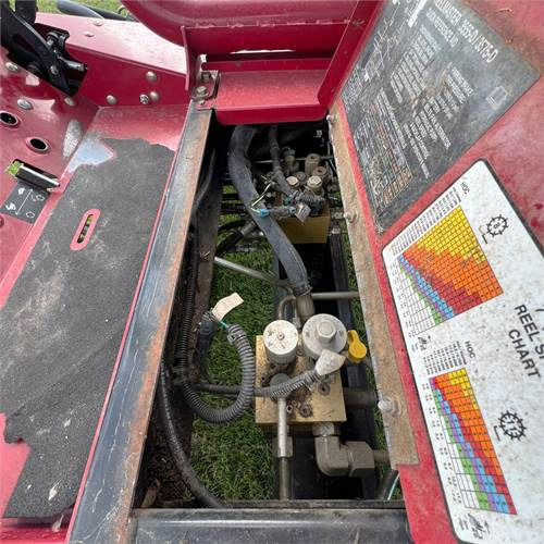 리스 Toro Reelmaster 3575 D Toro Reelmaster 3575 D : 사진 23