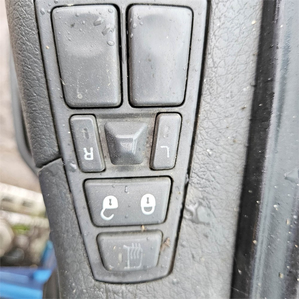 리스 Volvo 420 Volvo 420 : 사진 12