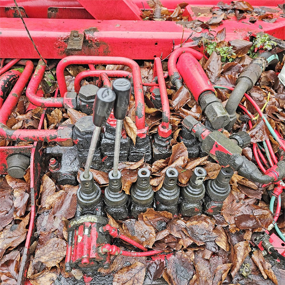 리스 Volvo 420 Volvo 420 : 사진 29