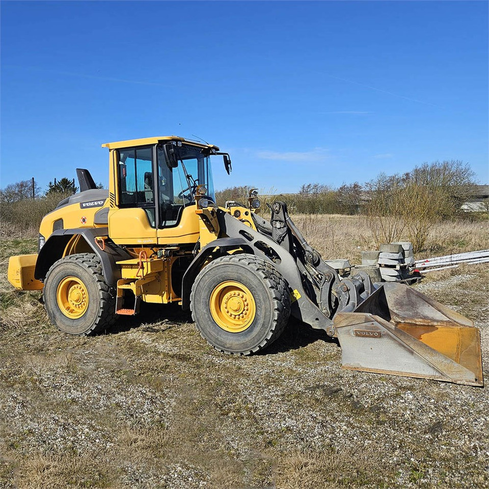 Volvo L70 H - 휠 로더 : 사진 1 Volvo L70 H - 휠 로더 : 사진 1