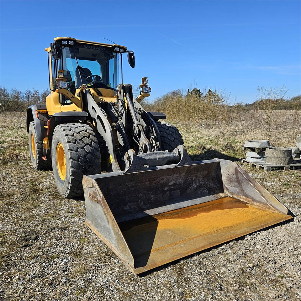 Volvo L70 H - 휠 로더 : 사진 2 Volvo L70 H - 휠 로더 : 사진 2