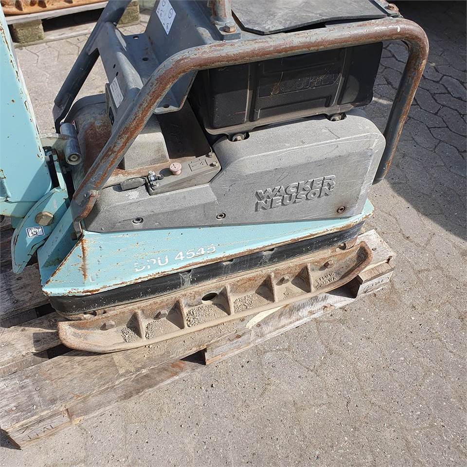 Wacker Neuson DPU4545 - 진동판 : 사진 2 Wacker Neuson DPU4545 - 진동판 : 사진 2