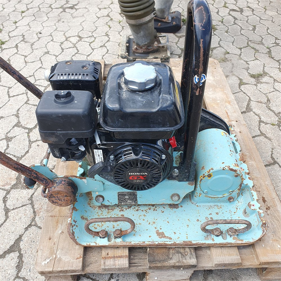 Wacker Neuson VP1550 - 진동판 : 사진 2 Wacker Neuson VP1550 - 진동판 : 사진 2