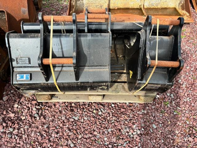 ARDEN EQUIPEMENT LOT 3 GODETS NEUFS - 굴삭기 버킷 : 사진 3 ARDEN EQUIPEMENT LOT 3 GODETS NEUFS - 굴삭기 버킷 : 사진 3