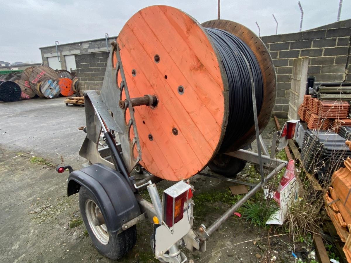 ECV PORTE TOURET 1M20 - 케이블 트레일러 : 사진 1 ECV PORTE TOURET 1M20 - 케이블 트레일러 : 사진 1