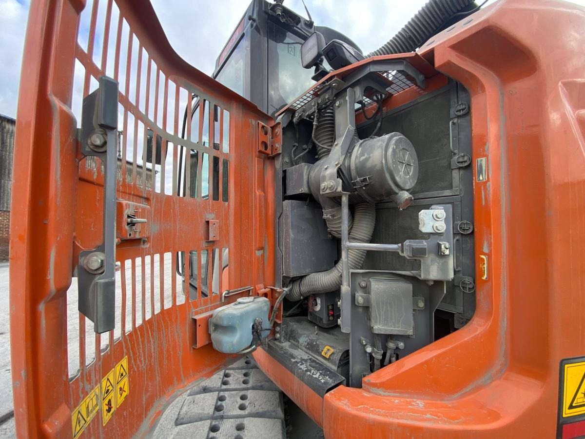 크롤러 굴삭기 HITACHI ZX 135US-7 : 사진 28
