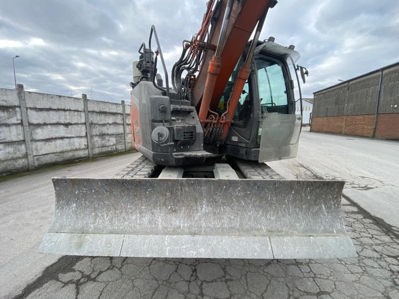 크롤러 굴삭기 HITACHI ZX 135US-7 : 사진 18