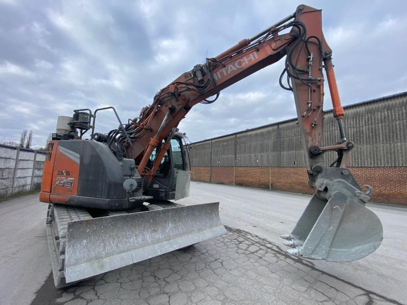 크롤러 굴삭기 HITACHI ZX 135US-7 : 사진 6
