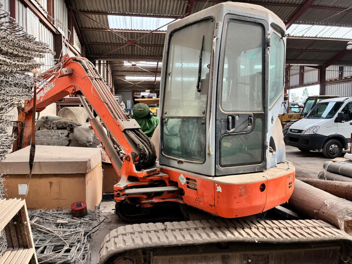 Hitachi EX 50-U - 미니 굴삭기 : 사진 1 Hitachi EX 50-U - 미니 굴삭기 : 사진 1