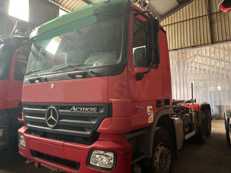 Mercedes 6X4 ACTROS 3341 - 후크 리프트 트럭 : 사진 1 Mercedes 6X4 ACTROS 3341 - 후크 리프트 트럭 : 사진 1