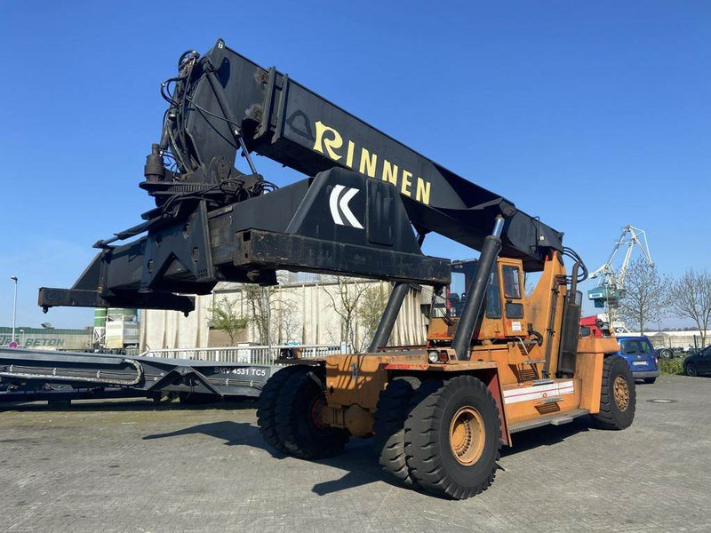 Kalmar DC4160RS4 - 리치 스태커 : 사진 1 Kalmar DC4160RS4 - 리치 스태커 : 사진 1