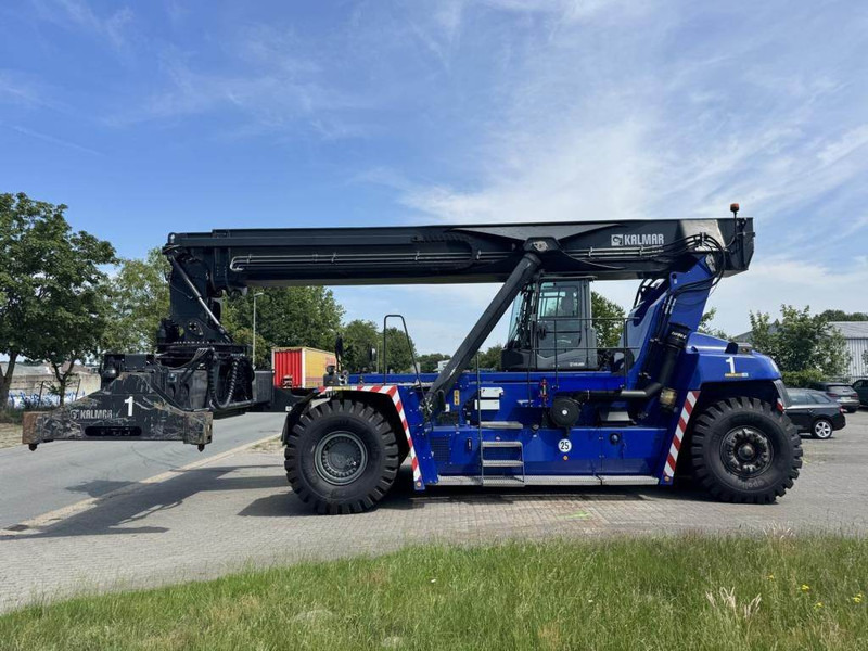 Kalmar DRG420-60S5 - 리치 스태커 : 사진 1 Kalmar DRG420-60S5 - 리치 스태커 : 사진 1