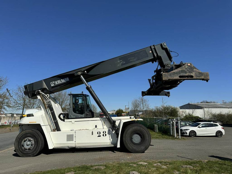 Kalmar DRG450-60S5 - 리치 스태커 : 사진 1 Kalmar DRG450-60S5 - 리치 스태커 : 사진 1
