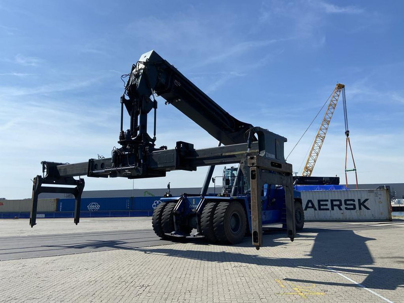 Kalmar DRG450-82S5HCXS - 리치 스태커 : 사진 4 Kalmar DRG450-82S5HCXS - 리치 스태커 : 사진 4