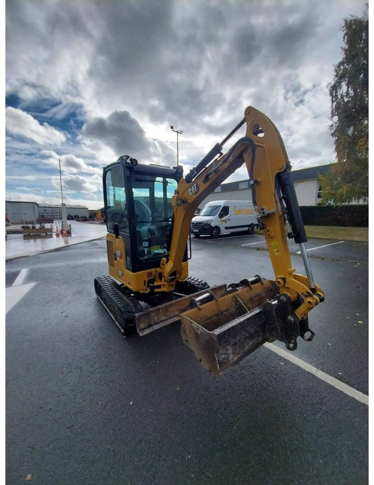 CAT 302 - 크롤러 굴삭기 : 사진 2 CAT 302 - 크롤러 굴삭기 : 사진 2