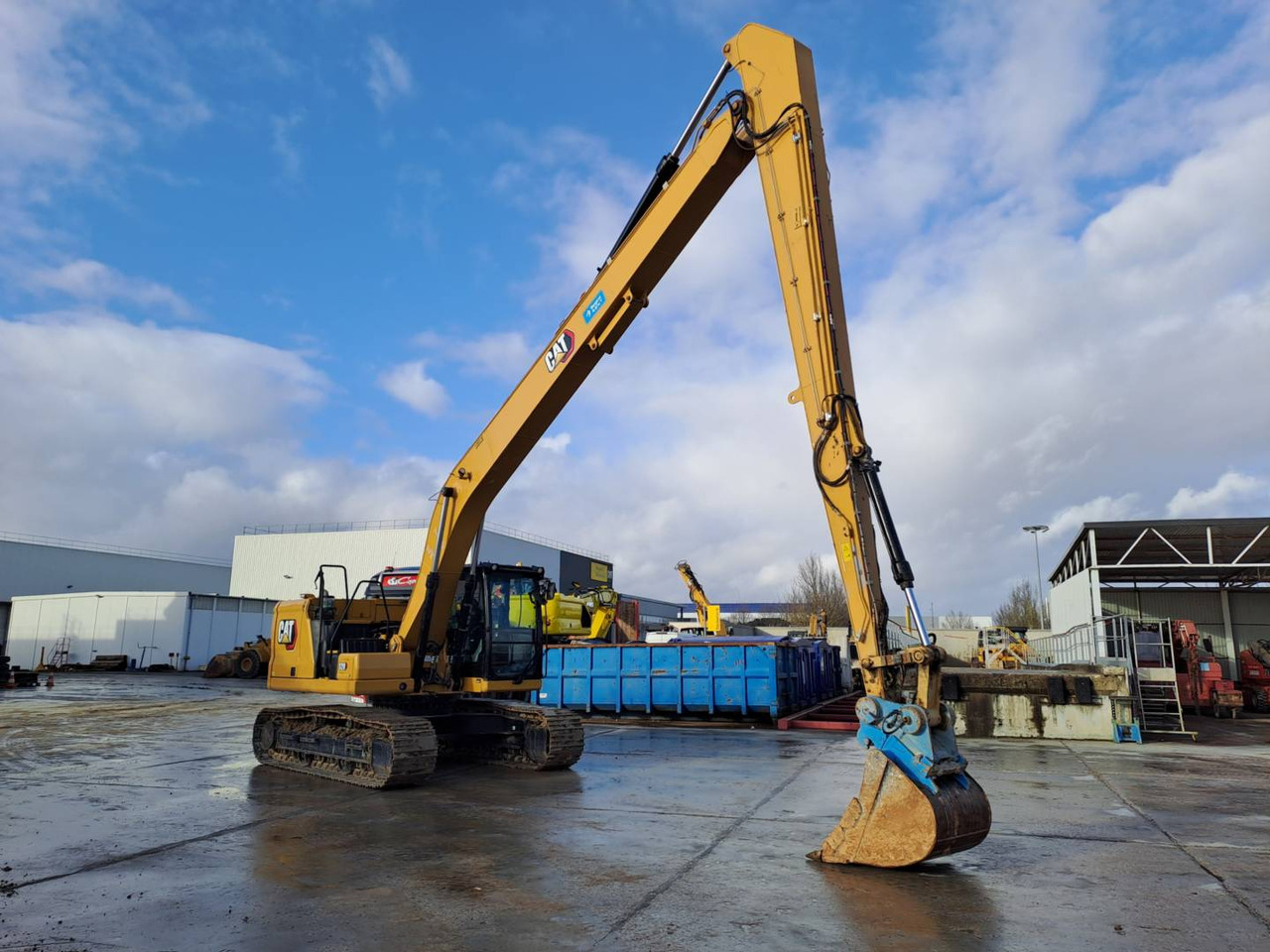 CAT 320 - 크롤러 굴삭기 : 사진 4 CAT 320 - 크롤러 굴삭기 : 사진 4