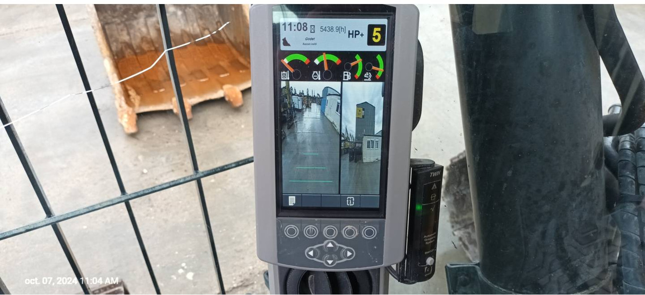 CAT 326F - 크롤러 굴삭기 : 사진 5 CAT 326F - 크롤러 굴삭기 : 사진 5